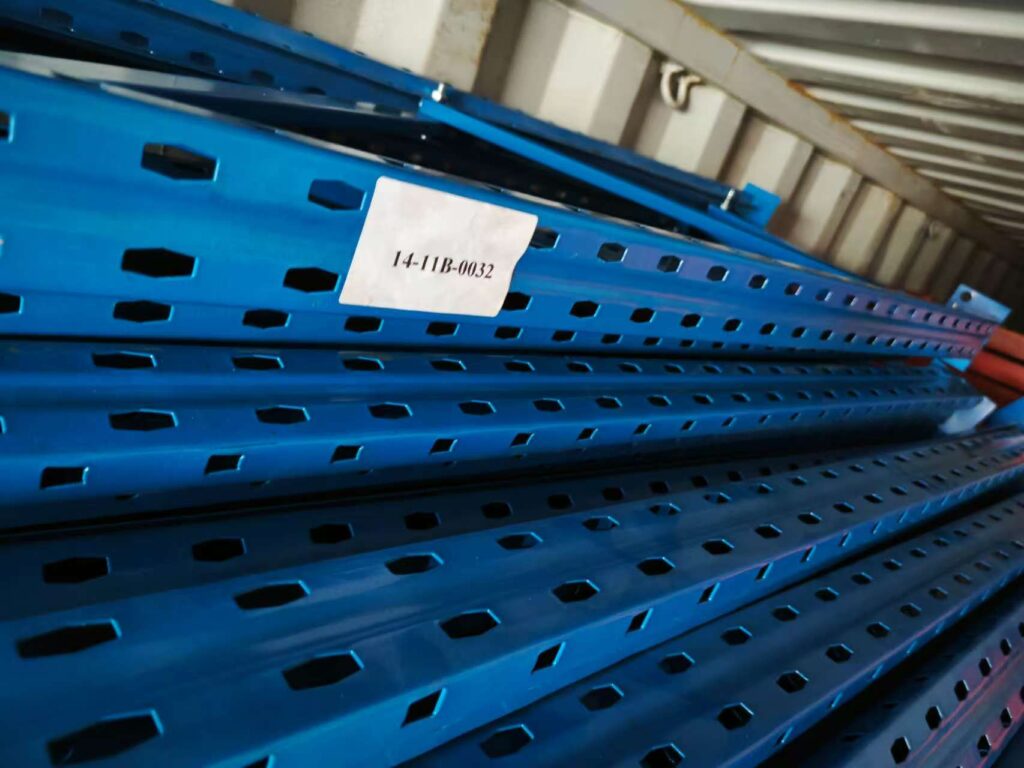 heavy duty rack for rhombic hole